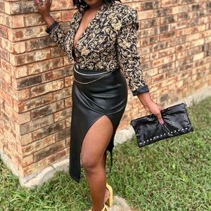 Josephine Chaus Vintage Print Black and Gold Blazer